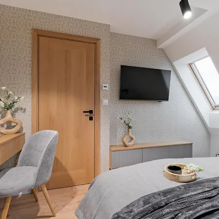 Szymoszkowa Ostoja - Basen, Sauna, Jacuzzi Odkryj- Zakopane Apartment